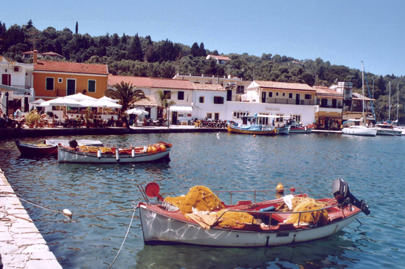 Port de Lakka