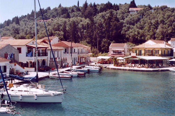 Paxos, village de Lakka