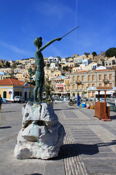 Symi, sculpture