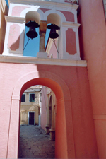 Paxos, Ga&iuml;os, &eacute;glise