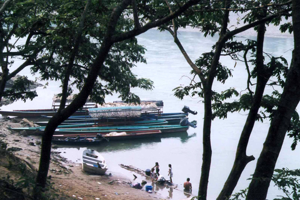 Guatemala, Rio Usumacinta, lanchas