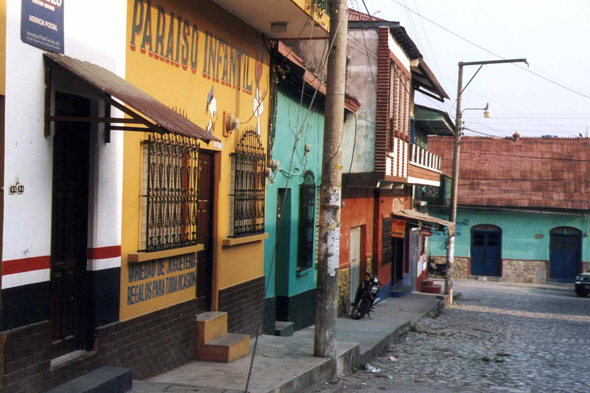 Guatemala, Flores, rue