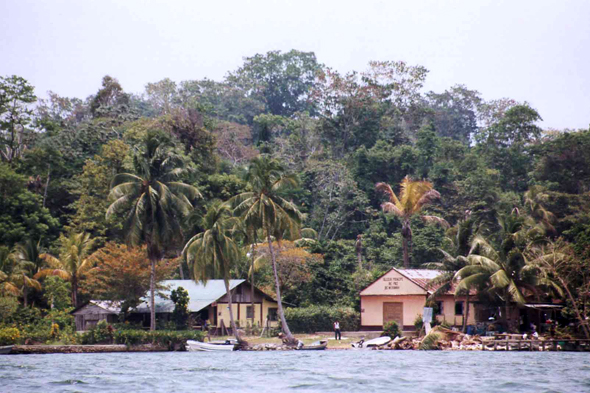 Guatemala, Rio Dulce, mer des Caraïbes