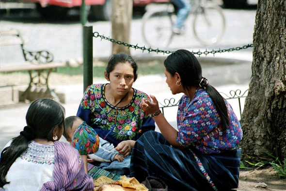 Guatemala, Antigua, indiennes