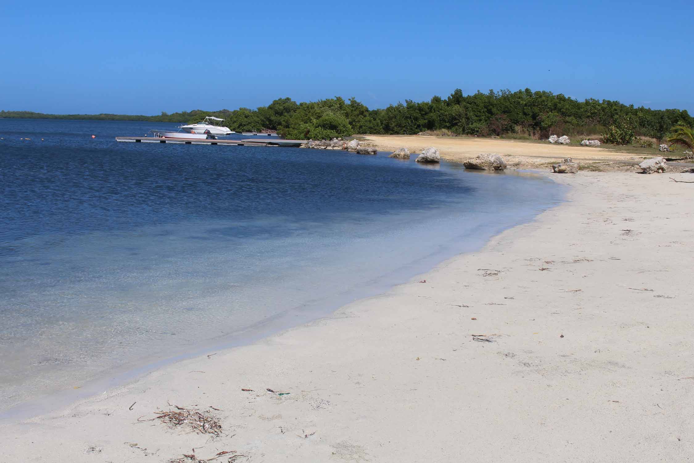 Guadeloupe, plage de Petit-Canal