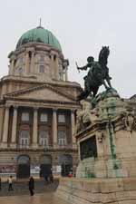 Budapest, palais de Budav&aacute;r, d&ocirc;me