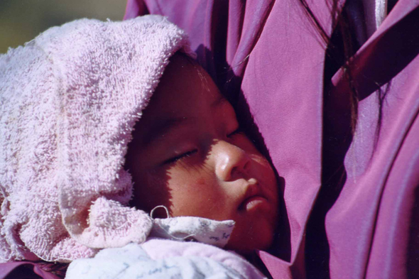 Khasadrapchu, bébé