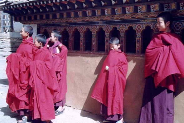 Rinpung Dzong, moines