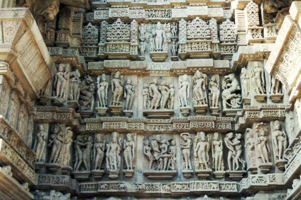 Khajuraho; temples érotiques