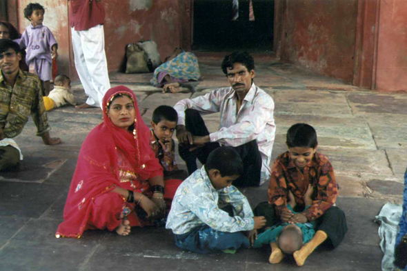 Delhi, mosquée Jama Masjid, famille