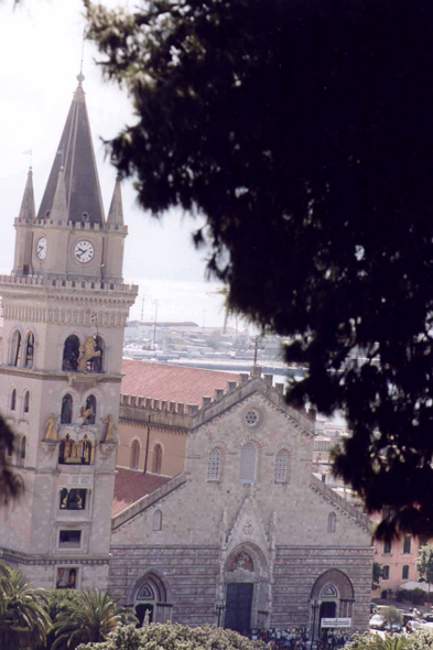 Piazza del Duomo, Messine