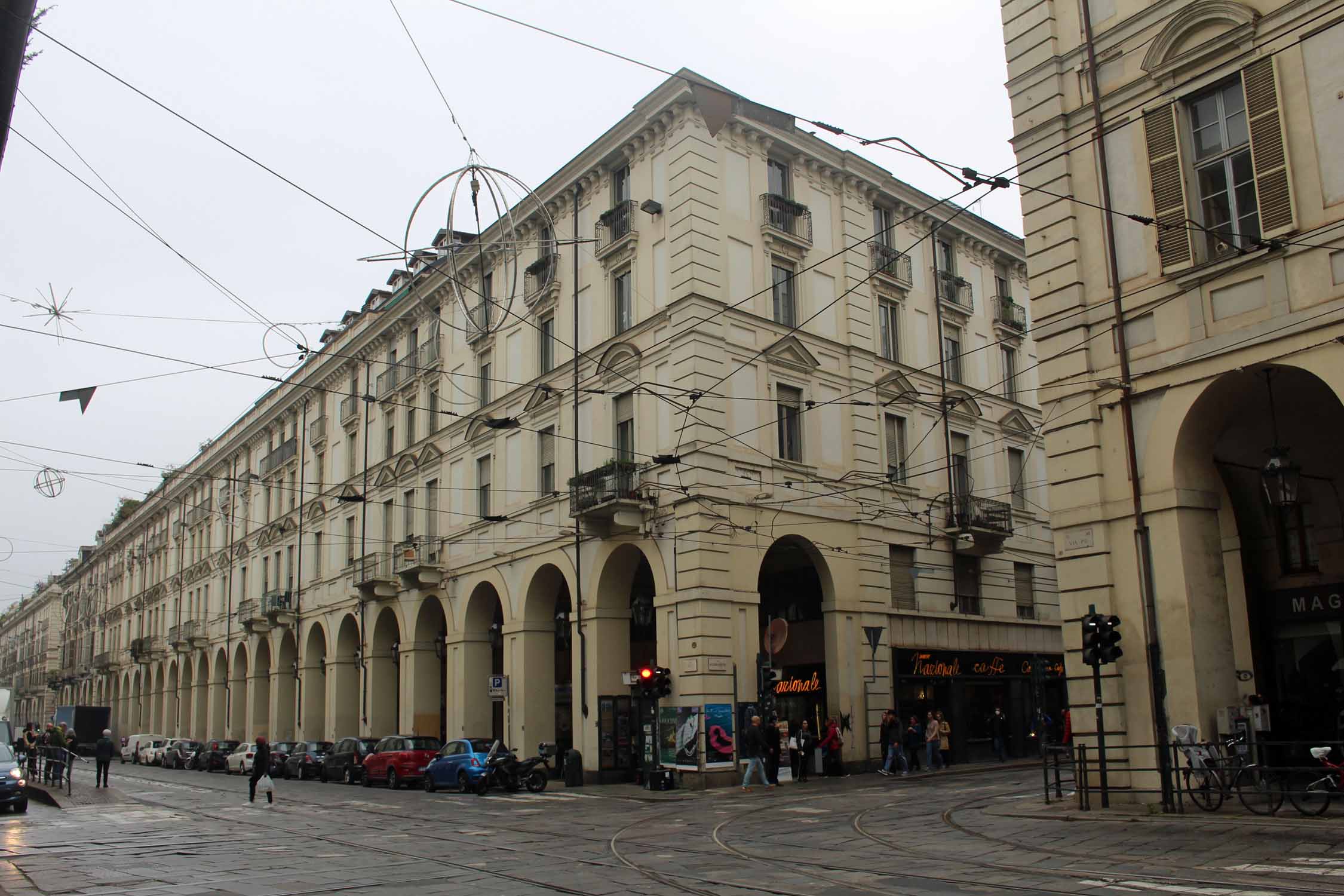 Turin, via Po, bâtiments, arcades