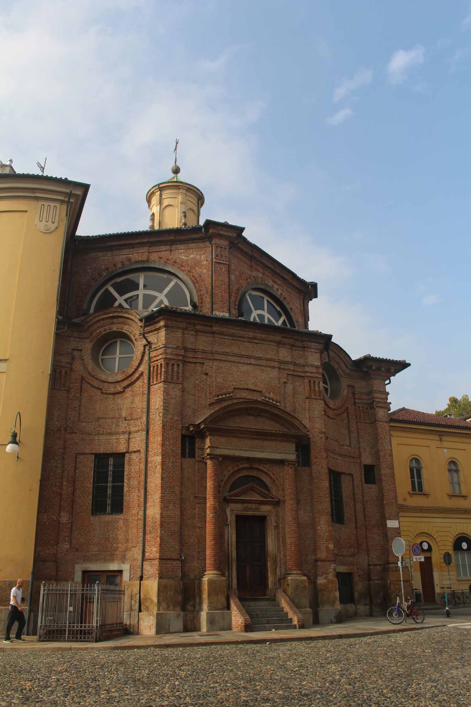 Turin, église San Michele Arcangelo