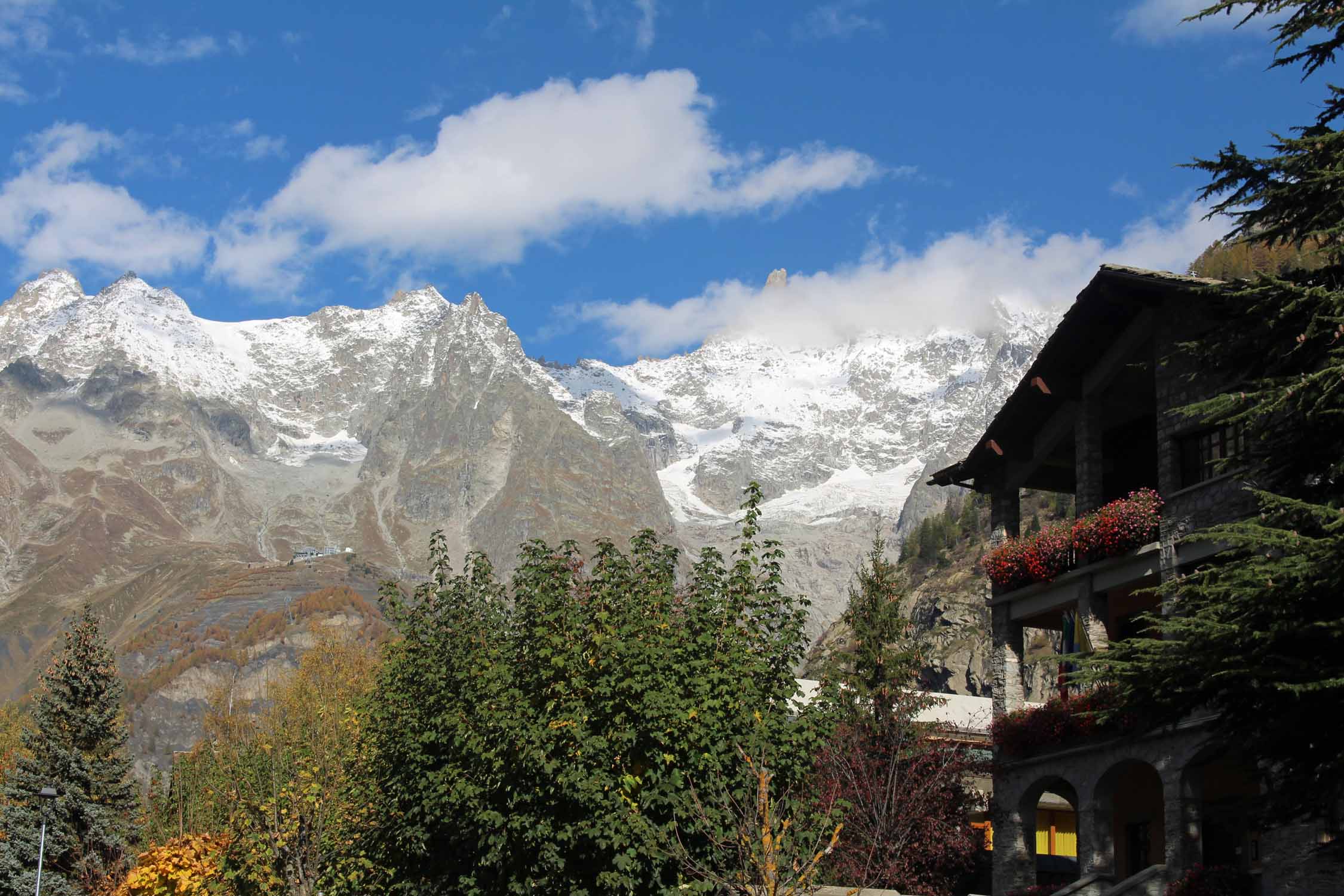 Courmayeur, massif du Mont Blanc