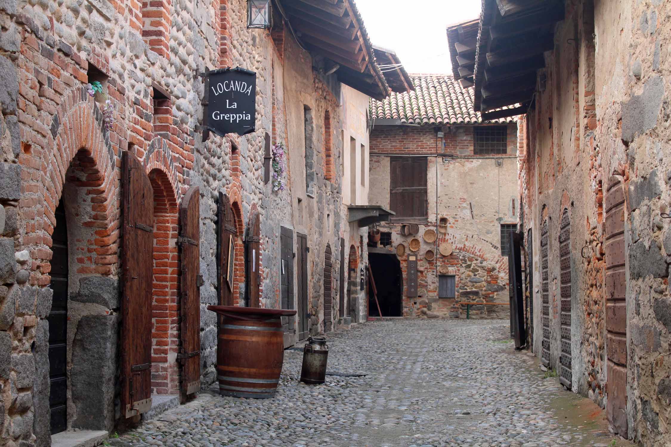 Ricetto de Candelo, ruelle typique