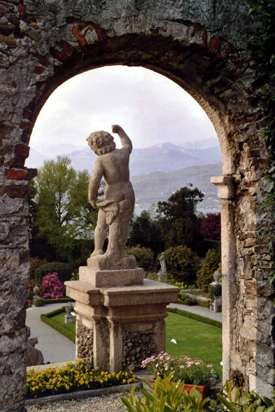 Borromées, sculpture