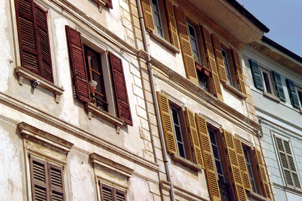 Orta, San Giulio, maison, façade