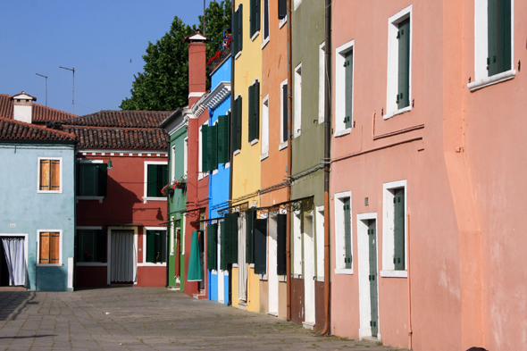 Burano, façades colorées