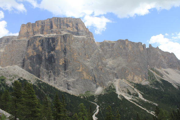 Dolomites, col de Sella