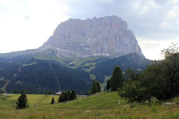 Col de Gardena, Sasso Lungo