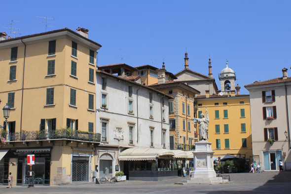 Brescia, place Paolo VI