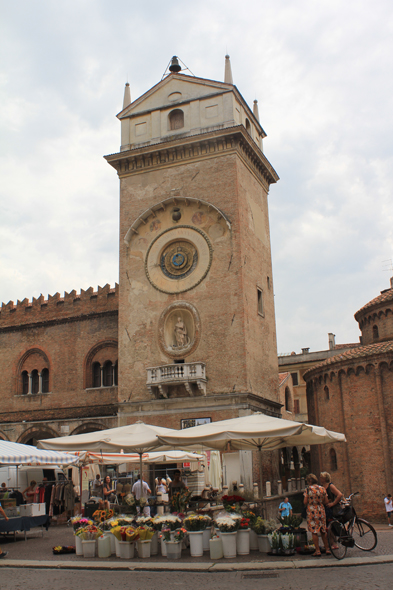 Mantoue, torre dell Orologio