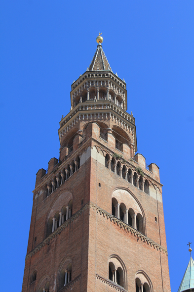 Crémone, campanile