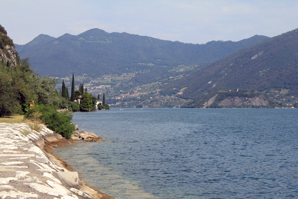 Rives, lac d'Iseo