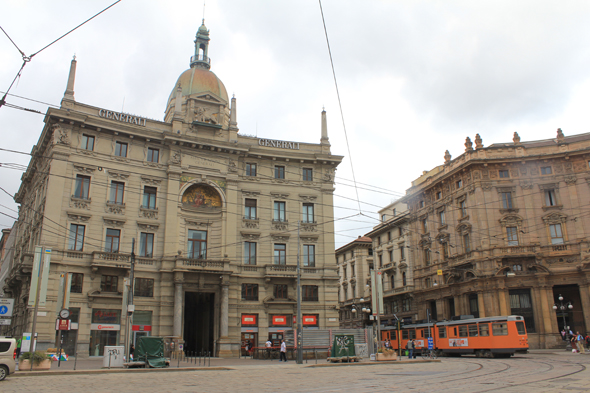 Milan, Piazza Cordusio