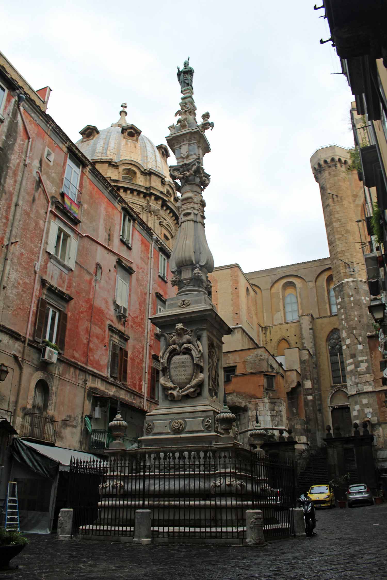 Naples, obélisque de Saint Janvier