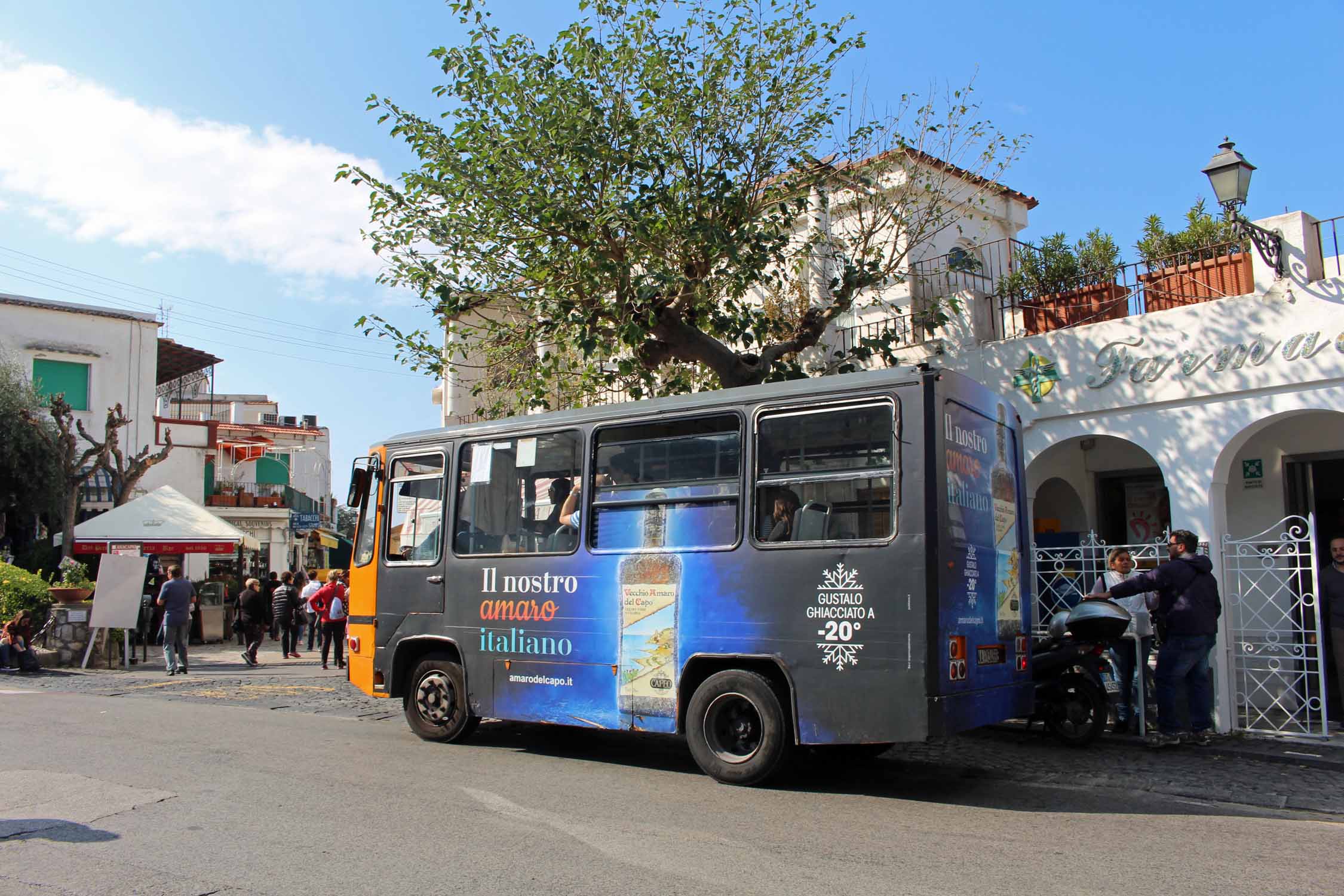 Ile de Capri, village de Anacapri, bus