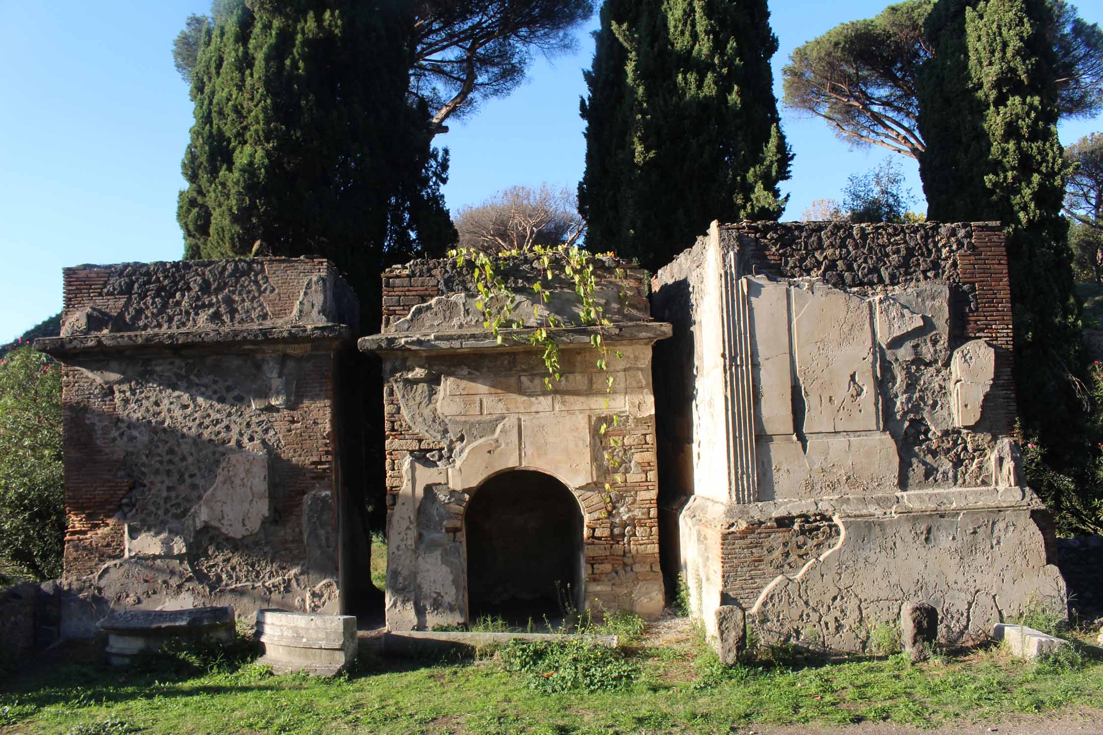 Ruines de Pompéi, nécropole