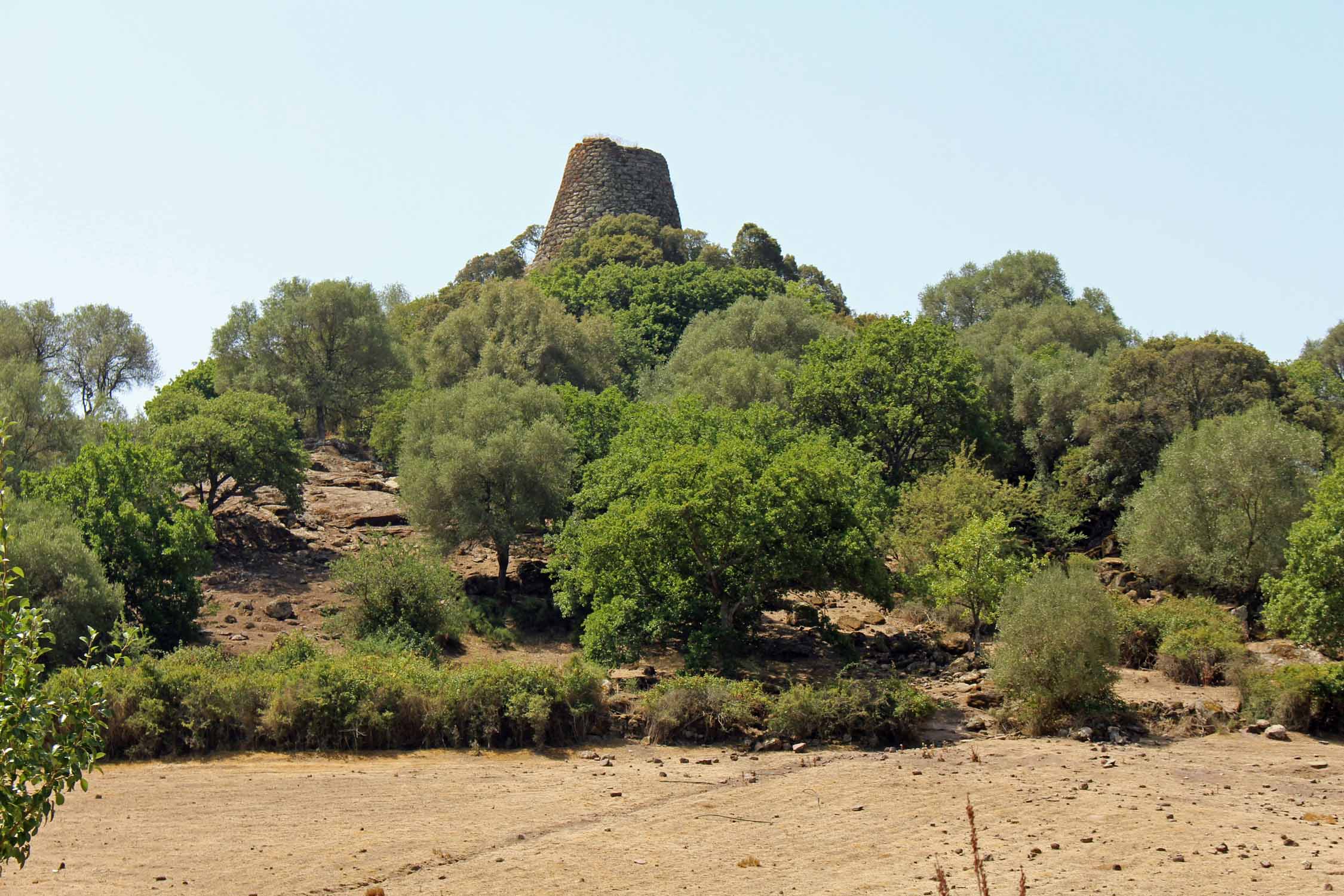 Sardaigne, nuraghe Frusciu