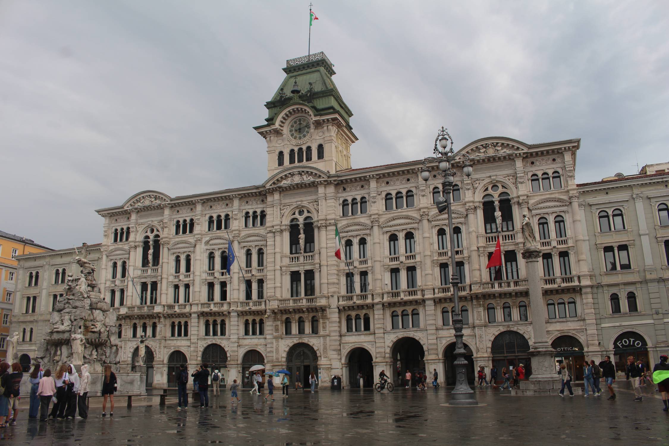 Triestre, Piazza Grande, hôtel de ville
