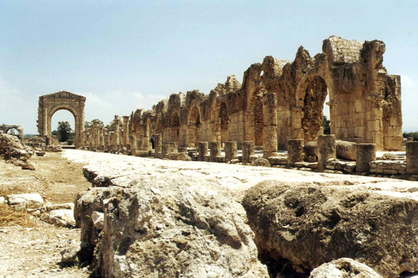 Tyr, aqueduc