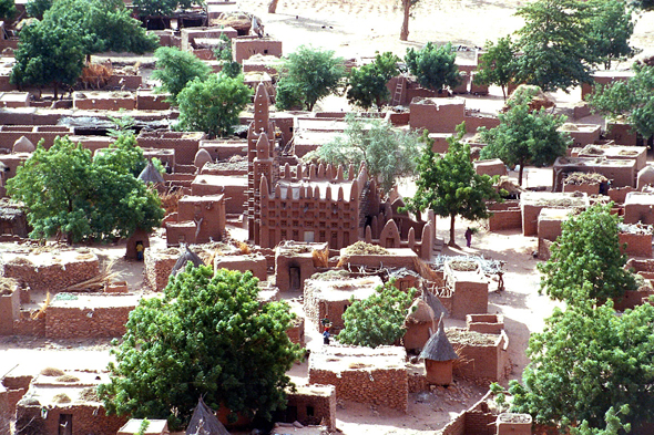 Village de Endé, falaise de Bandiagara