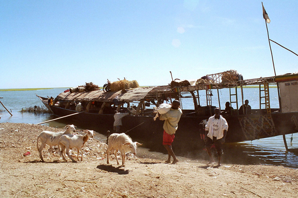 Akka, fleuve Niger