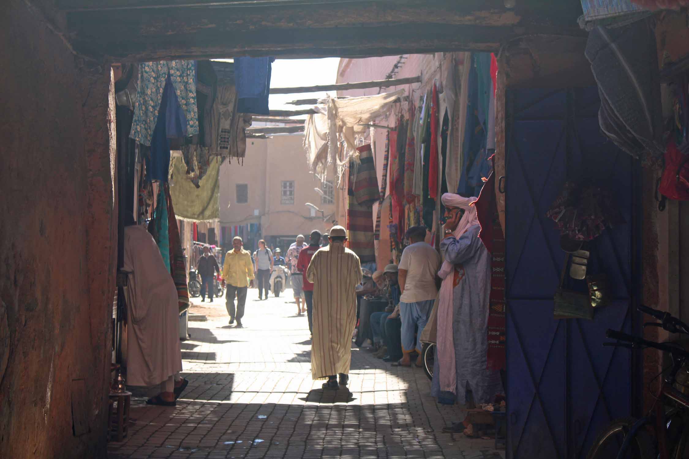 Souk, tissus, Marrakech