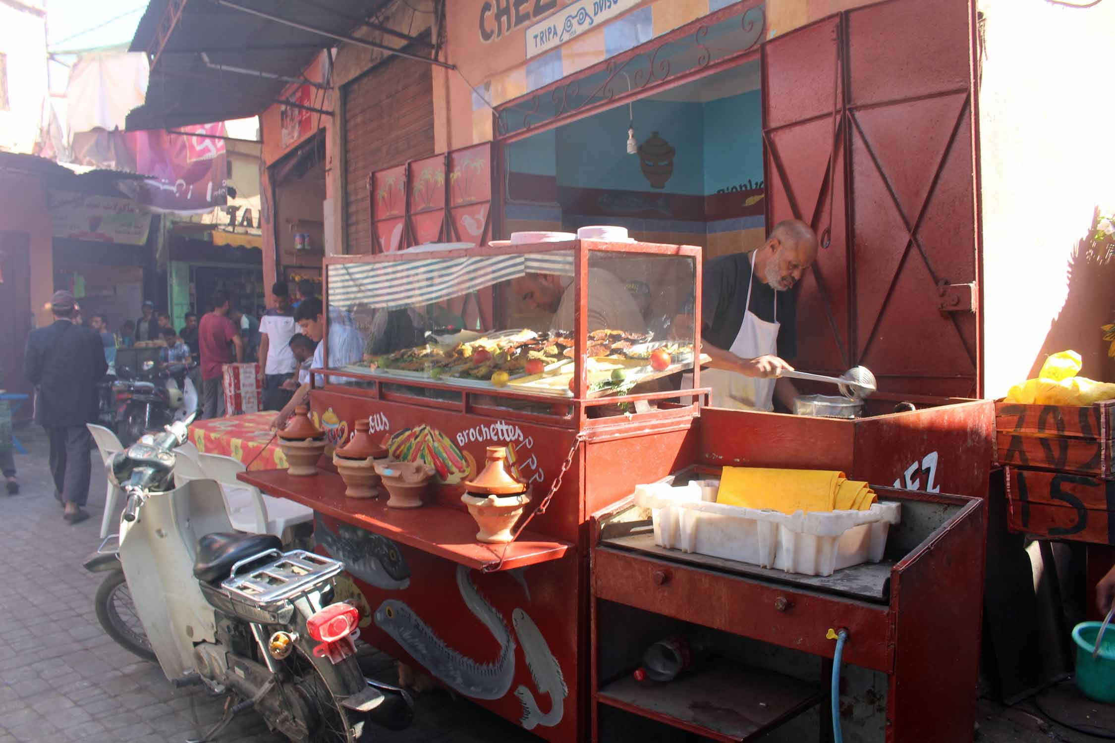 Marrakech, souk, gargotes