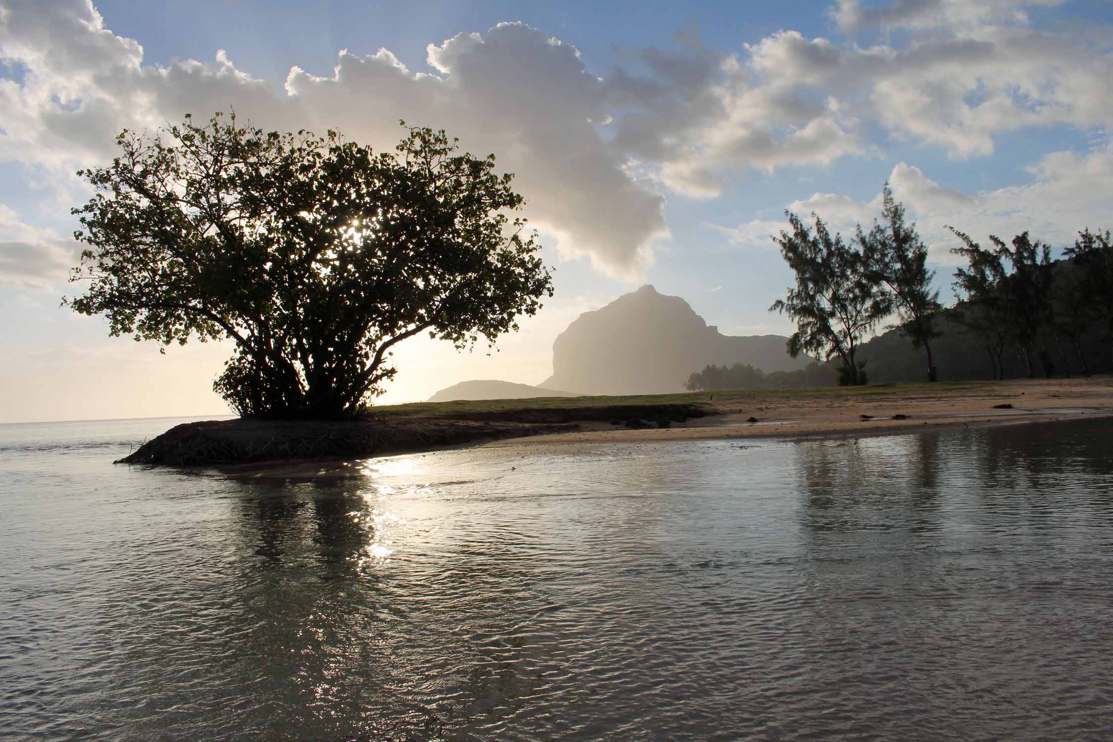 Ile Maurice, Le Morne, coucher de soleil, reflets