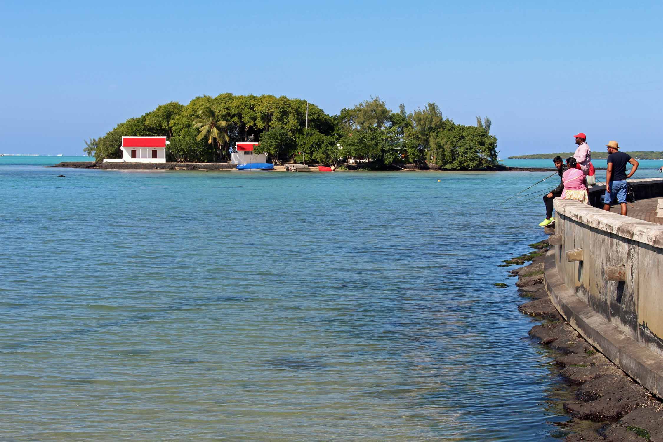 Ile Maurice, Mahébourg, îlot Mouchoir Rouge, pêcheurs