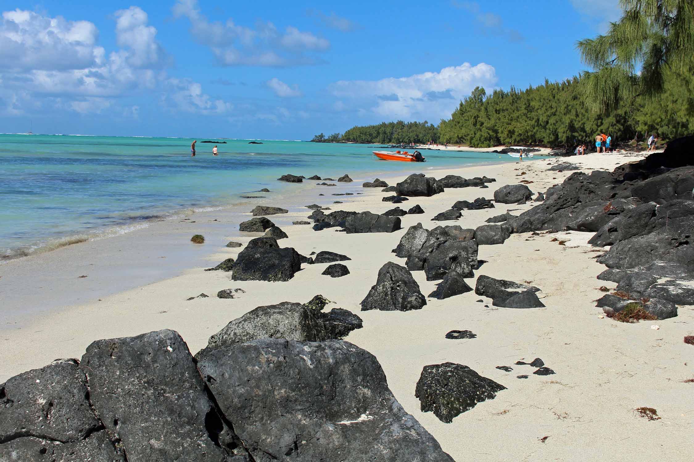 Ile Maurice, Ile aux Cerfs, plage, rochers