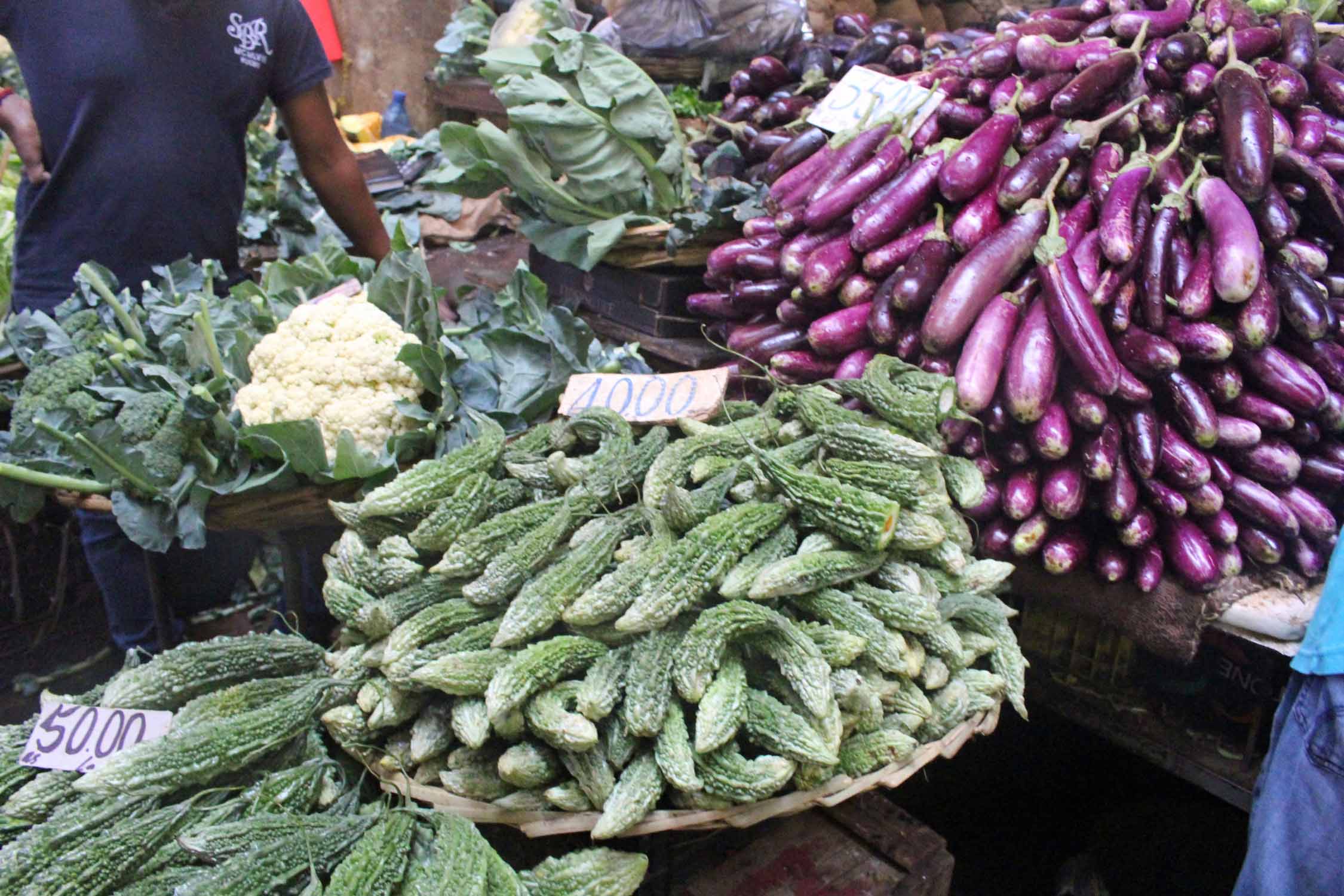Ile Maurice, Port Louis, marché coloré, légumes