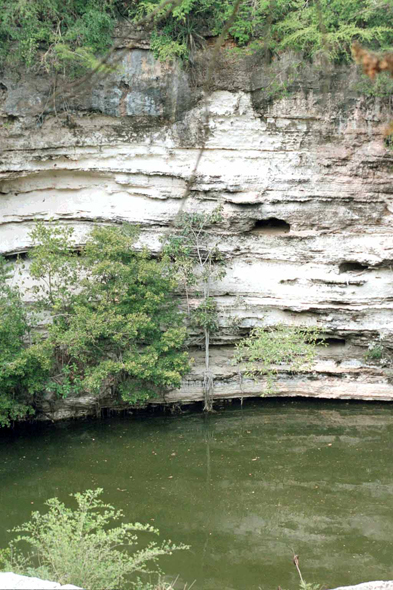 Chichen Itza, Cenote