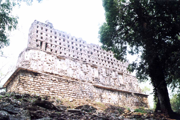 Yaxchilán, Grande Acropole