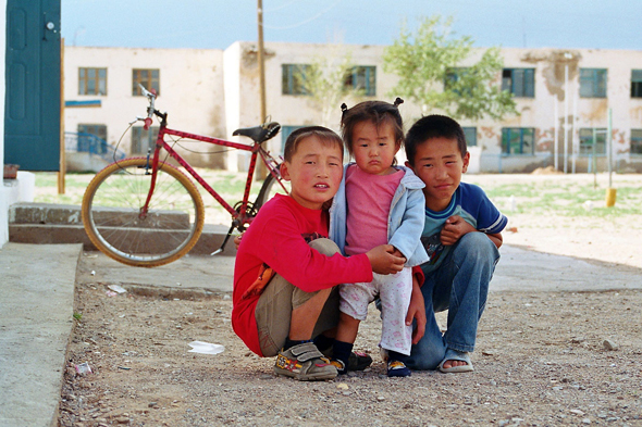 Bogd, enfants nomades