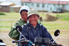 Mongolie, steppe, moto