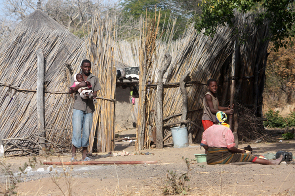 Caprivi, village, fleuve Kwando