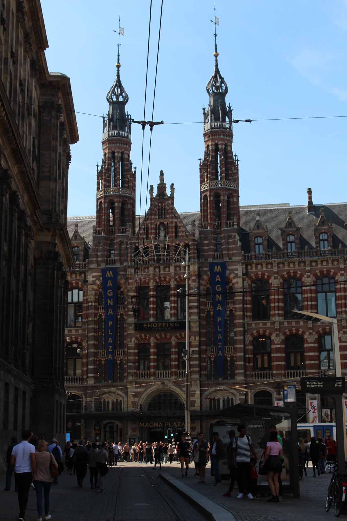 Amsterdam, Magna Plaza