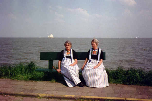 Volendam, néerlandaises